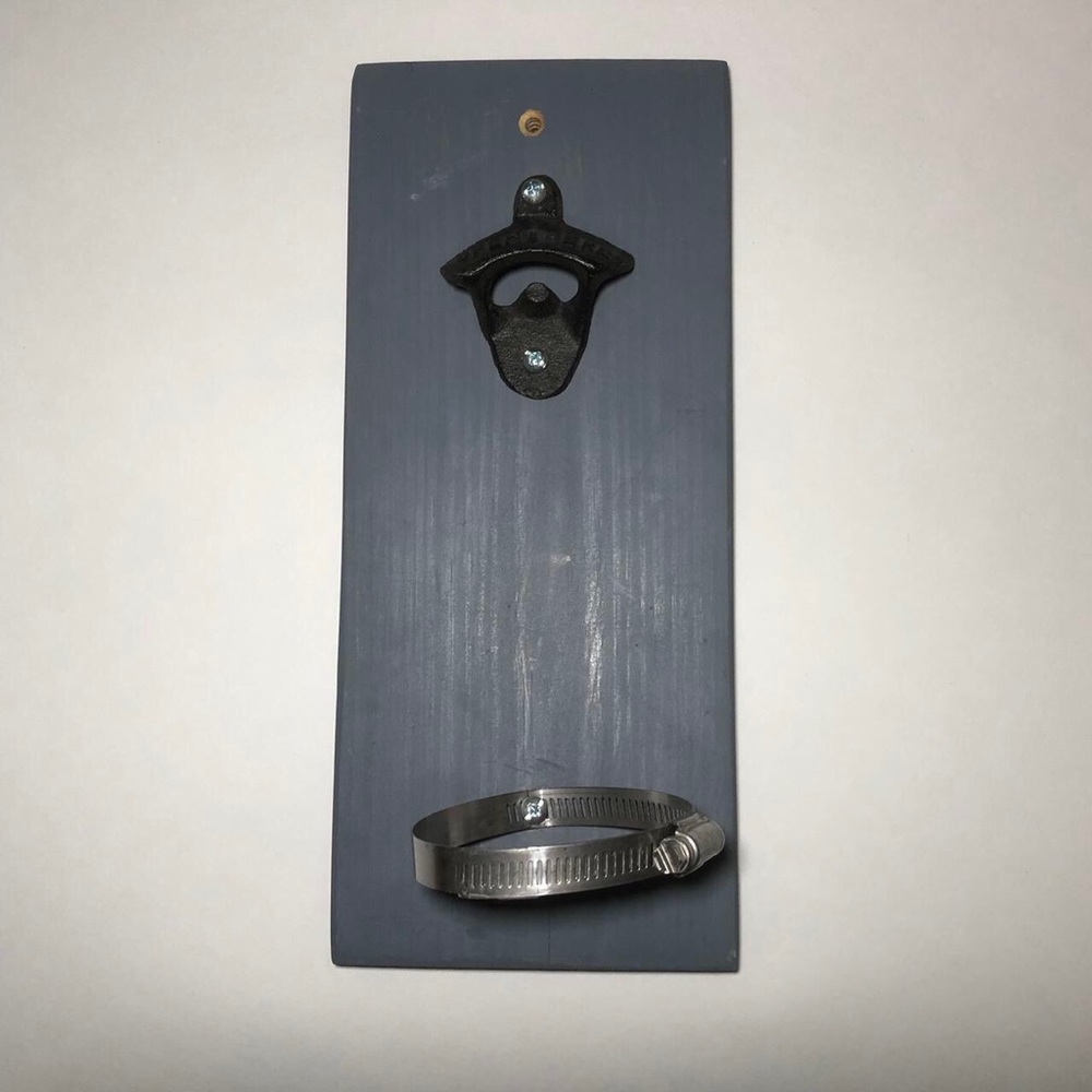 HANDMADE NEW BOTTLE CAP OPENER WOOD BOARD PLAQUE HOME KITCHEN BAR DECORATION